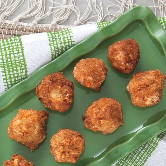 Fried Macaroni and Cheese Balls