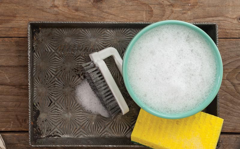 cast iron cleaning