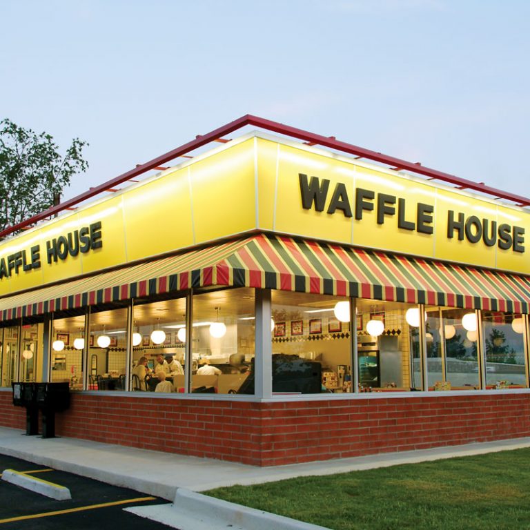 An Ode to Waffle House’s Skillet Cheese ‘N Eggs