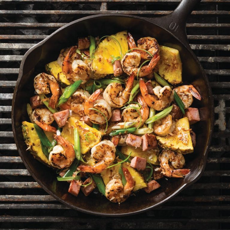 We’ve got your back (and your stomach) covered with a handful of easy, family summer dinners that won’t have you breaking the bank or a sweat.