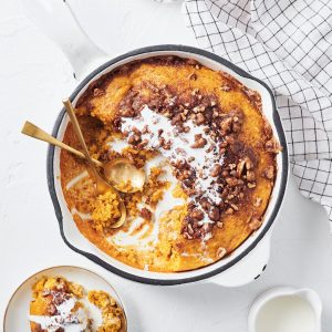 Pumpkin Skillet Crumble in skillet