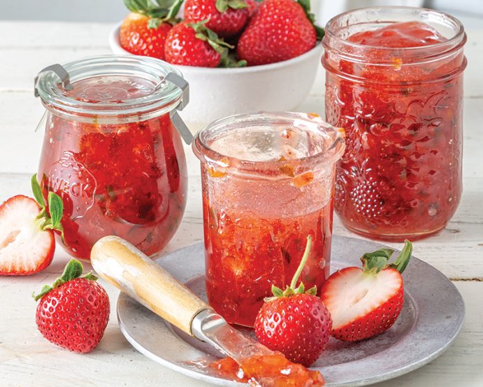 Strawberry Pepper Jelly