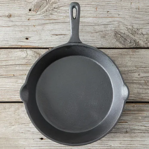 Carolina Cooker 9 1/2" seasoned cast iron