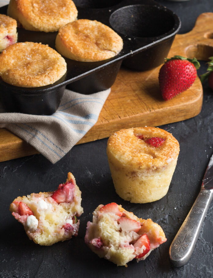 With lush sweetness and tannins from strawberries and zesty bite of goat cheese, our Strawberry Muffins with Goat Cheese are in perfect harmony.